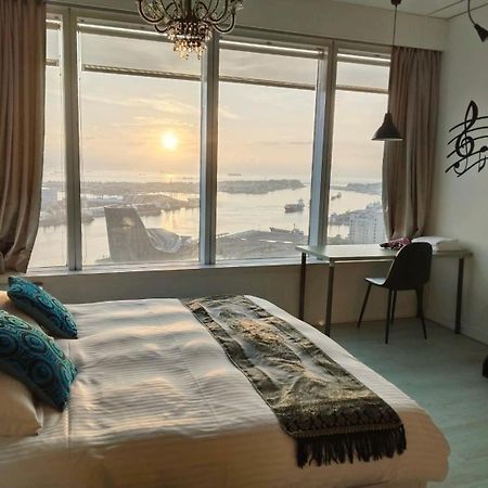 85 Cape Inn Kaohsiung Exteriör bild